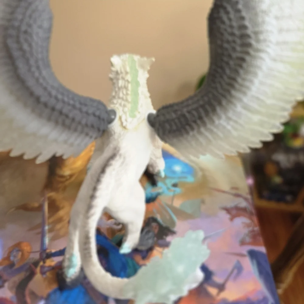 Schleich Eldrador Creatures Ice Griffin Figure #70143 - Like New! - Picture 5 of 13